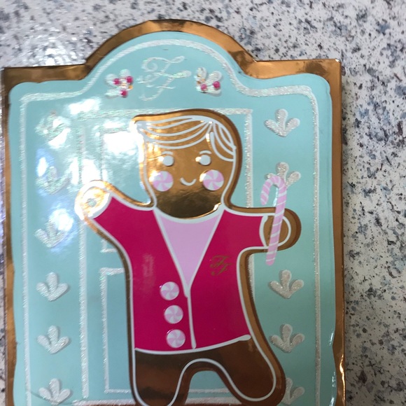 Too faced glitter eyeshadows - Picture 2 of 2